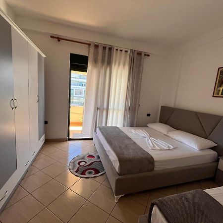 Apartamento Rikardo Apartament Vlorë Exterior foto