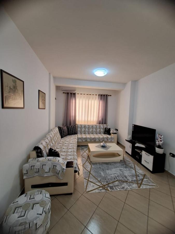 Apartamento Rikardo Apartament Vlorë Exterior foto