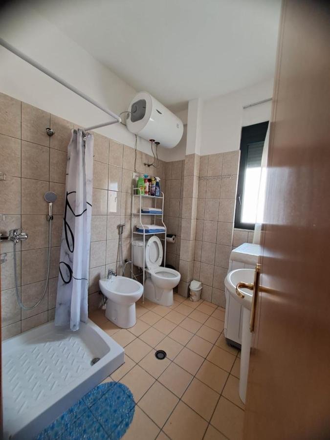 Apartamento Rikardo Apartament Vlorë Exterior foto